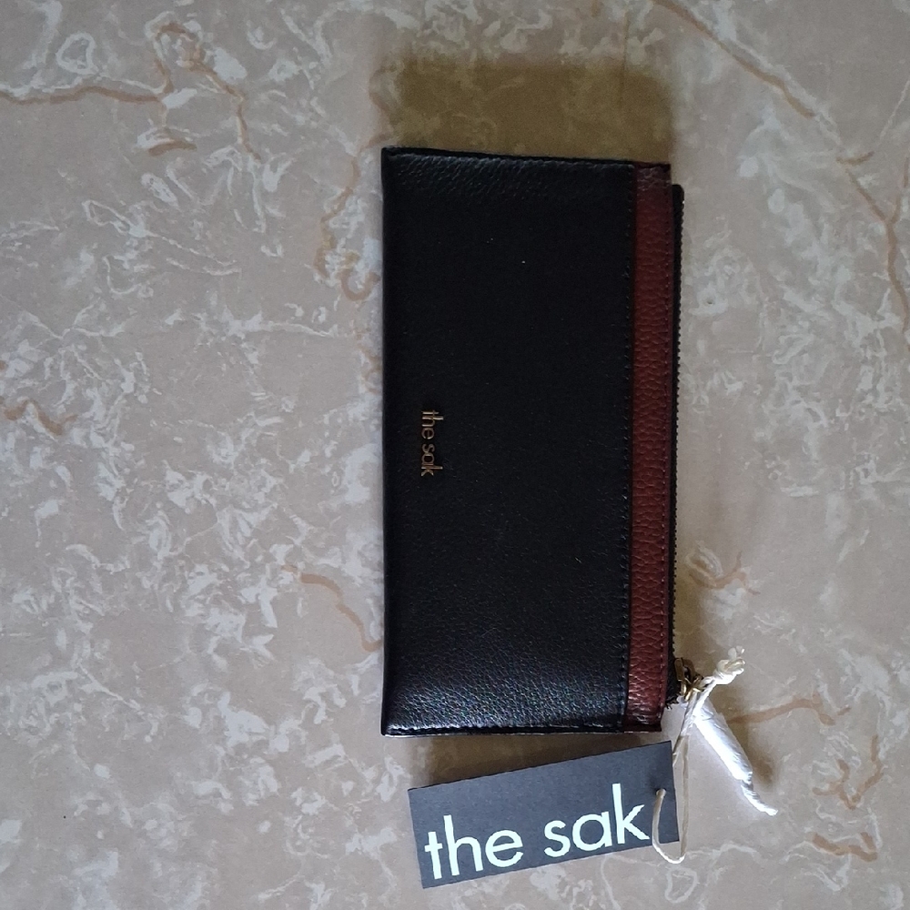 The Sak NEVA Black and Brown Leather Wallet